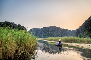 Ballade en barque à Van Long, Ninh Binh 